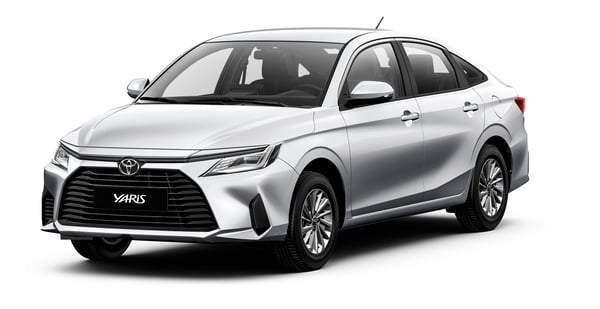 TOYOTA_YARIS_2_BLANCO_1667932908