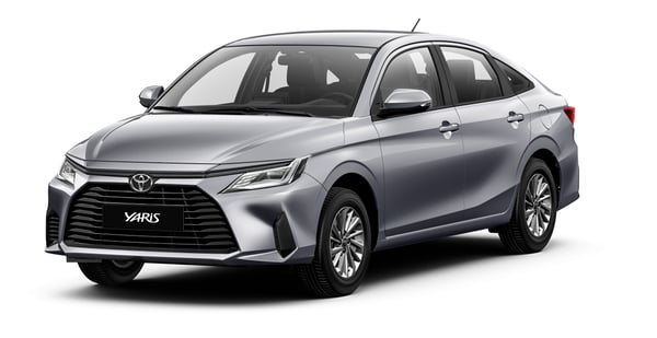 TOYOTA_YARIS_2_PLATA_METALICO_1667932908