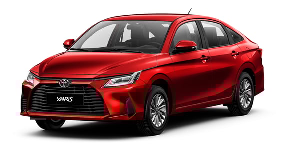 TOYOTA_YARIS_2_ROJO_MICA_1667430955