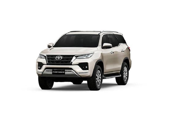 fortuner21_blancoperla070_02x-01