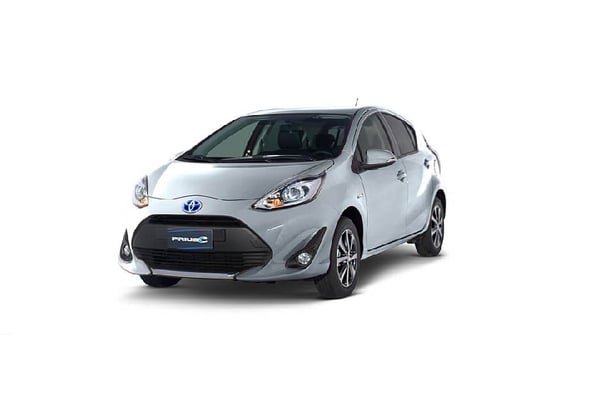 priusc_platametalico1F7_01x-01